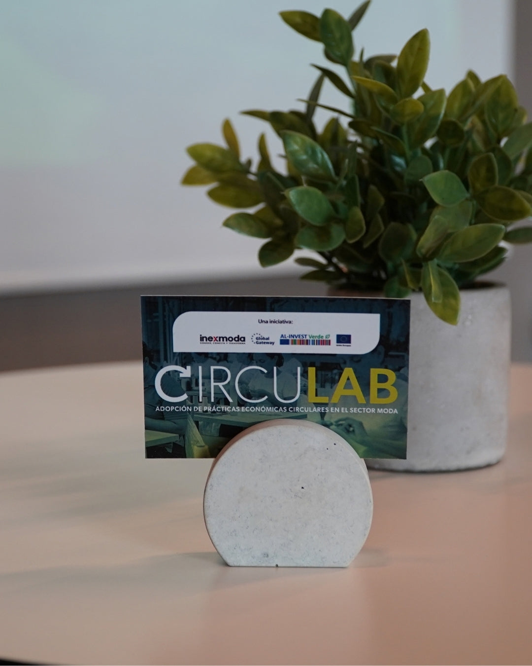 CircuLAB